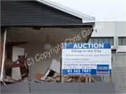 (C) Chris Daniels Earthquake 26